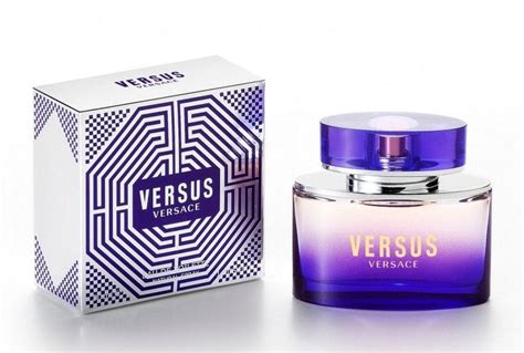 versace versus perfume review.